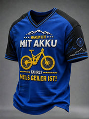 Men's WARUM ICH MIT AKKU FAHRE WEILS GEILER IST V-neck T-shirt